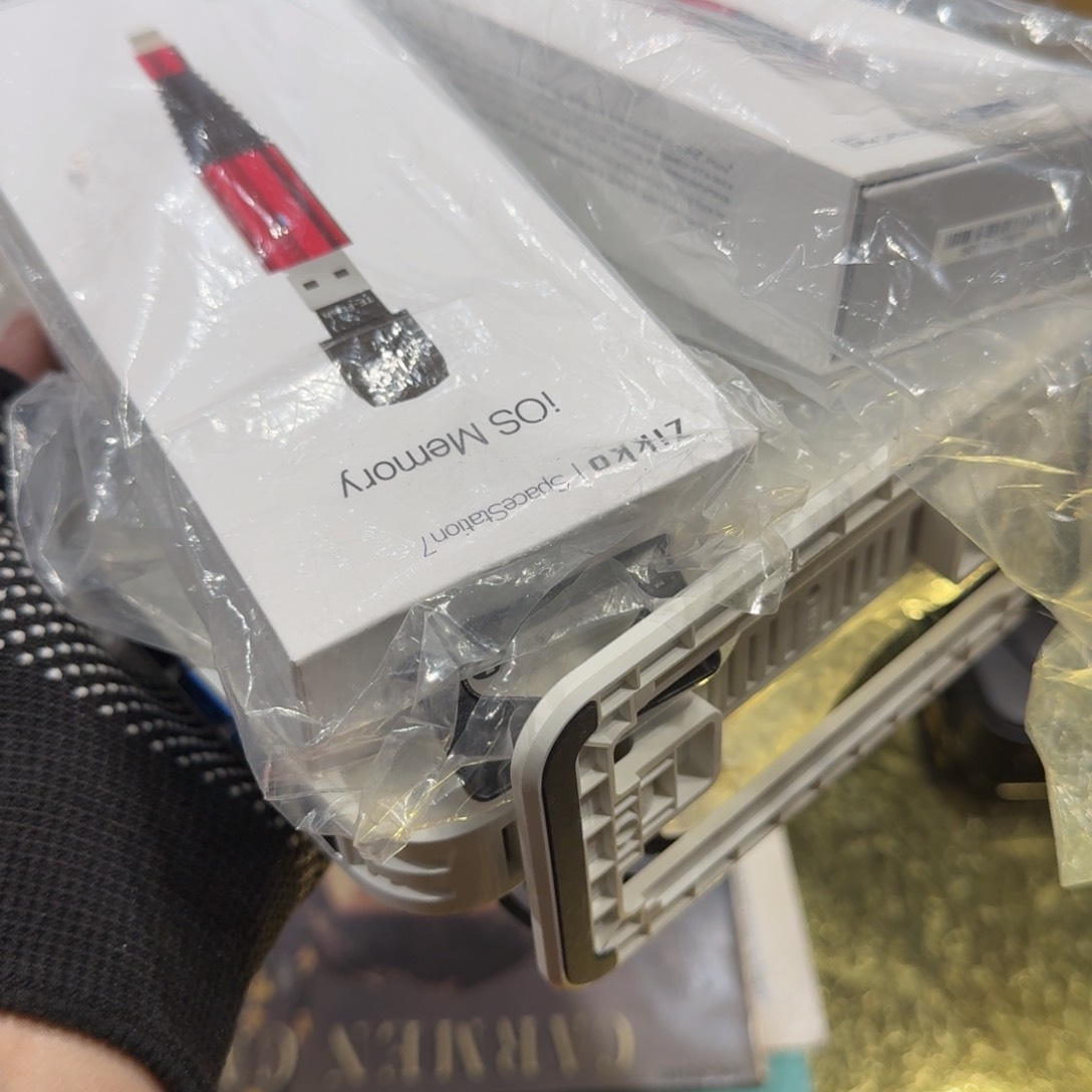 ༺****8新中古物品，谨慎下单，不保好坏687