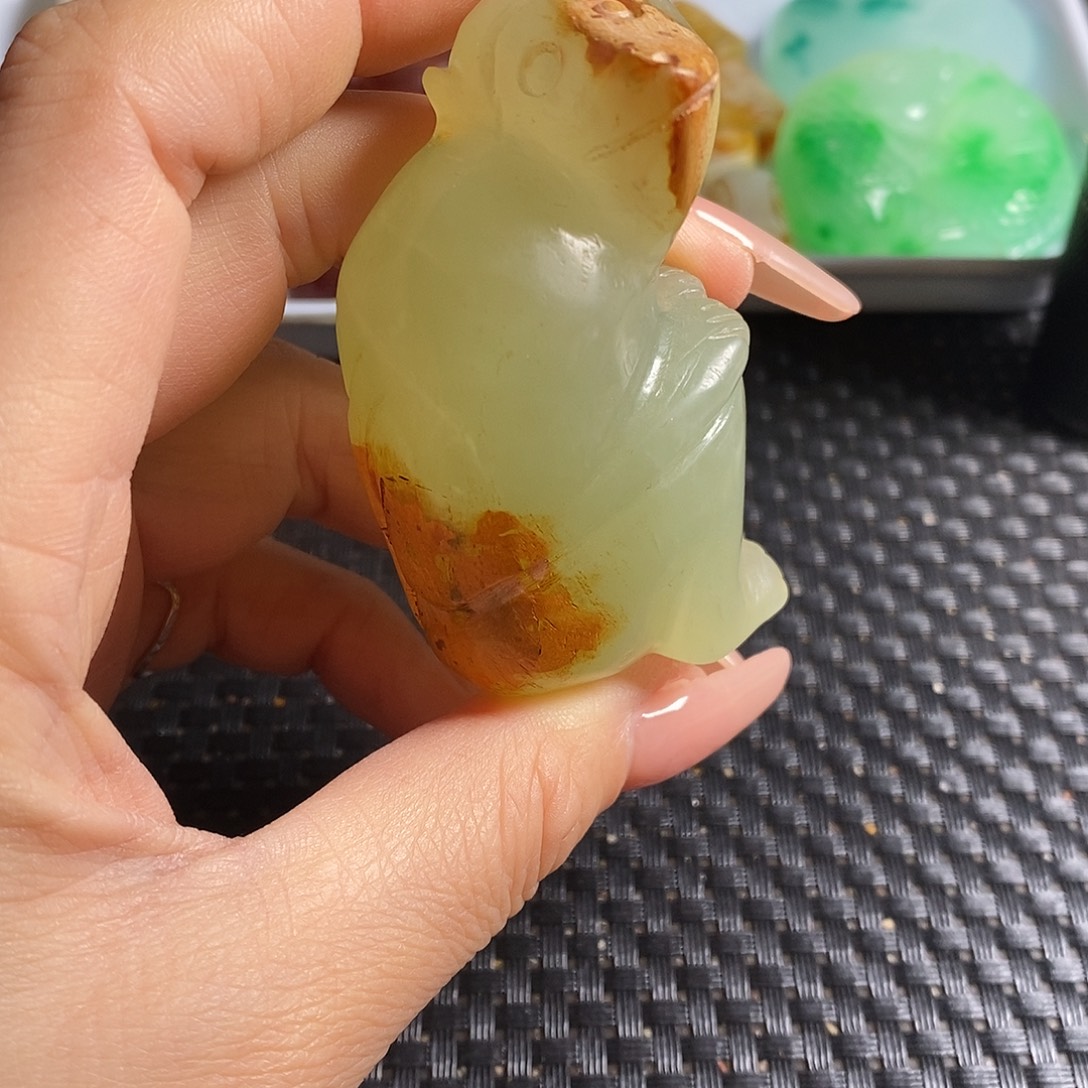 岫玉未镶嵌珠宝奇石