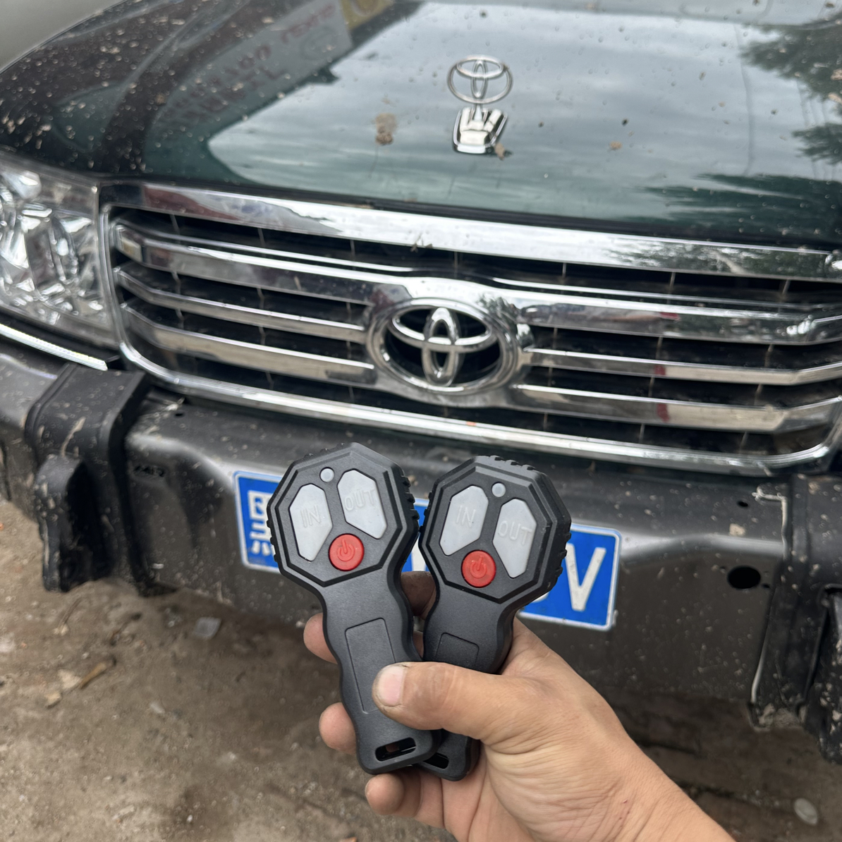 陆巡系列绞盘操作手柄 无线遥控款