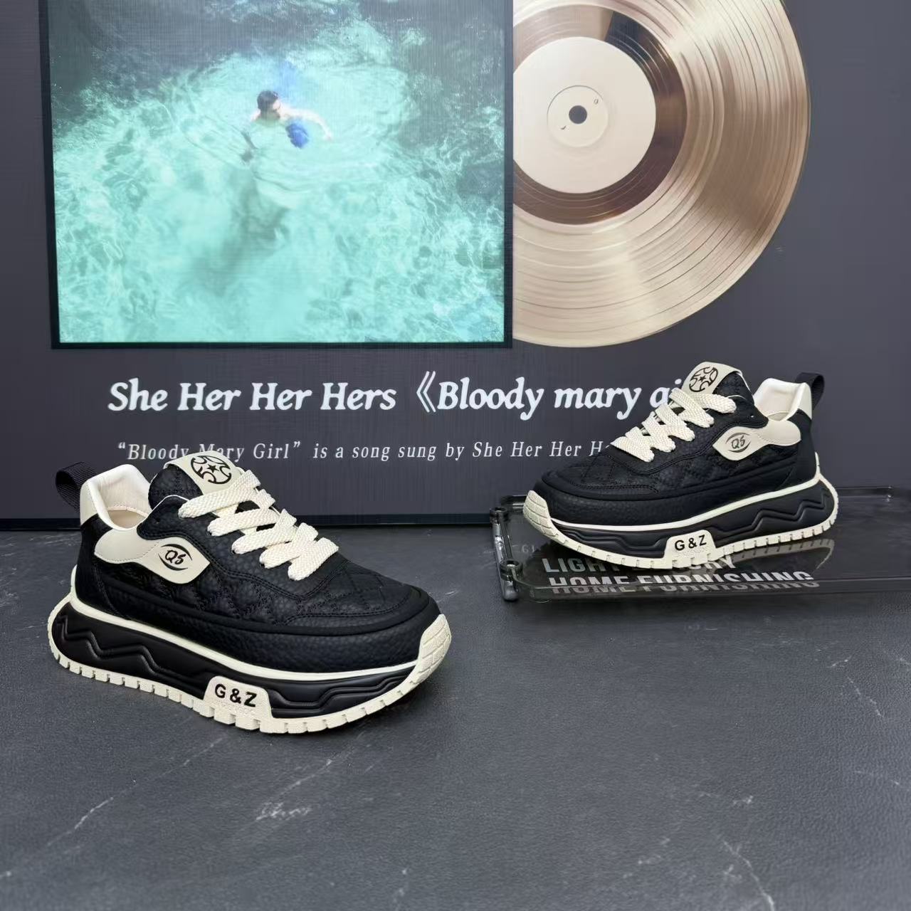 2025年加大码个性百搭增高厚底系带单棉同款运动休闲秋冬阿甘鞋