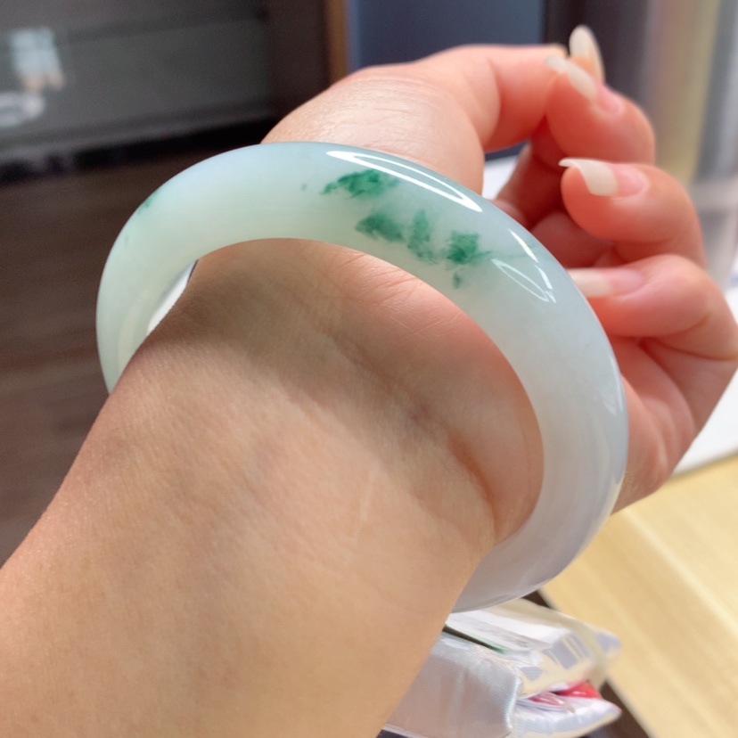 【闪购商品】翡翠手镯未镶嵌天然翡翠手镯