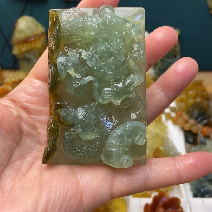 蛇纹石玉合金颈饰