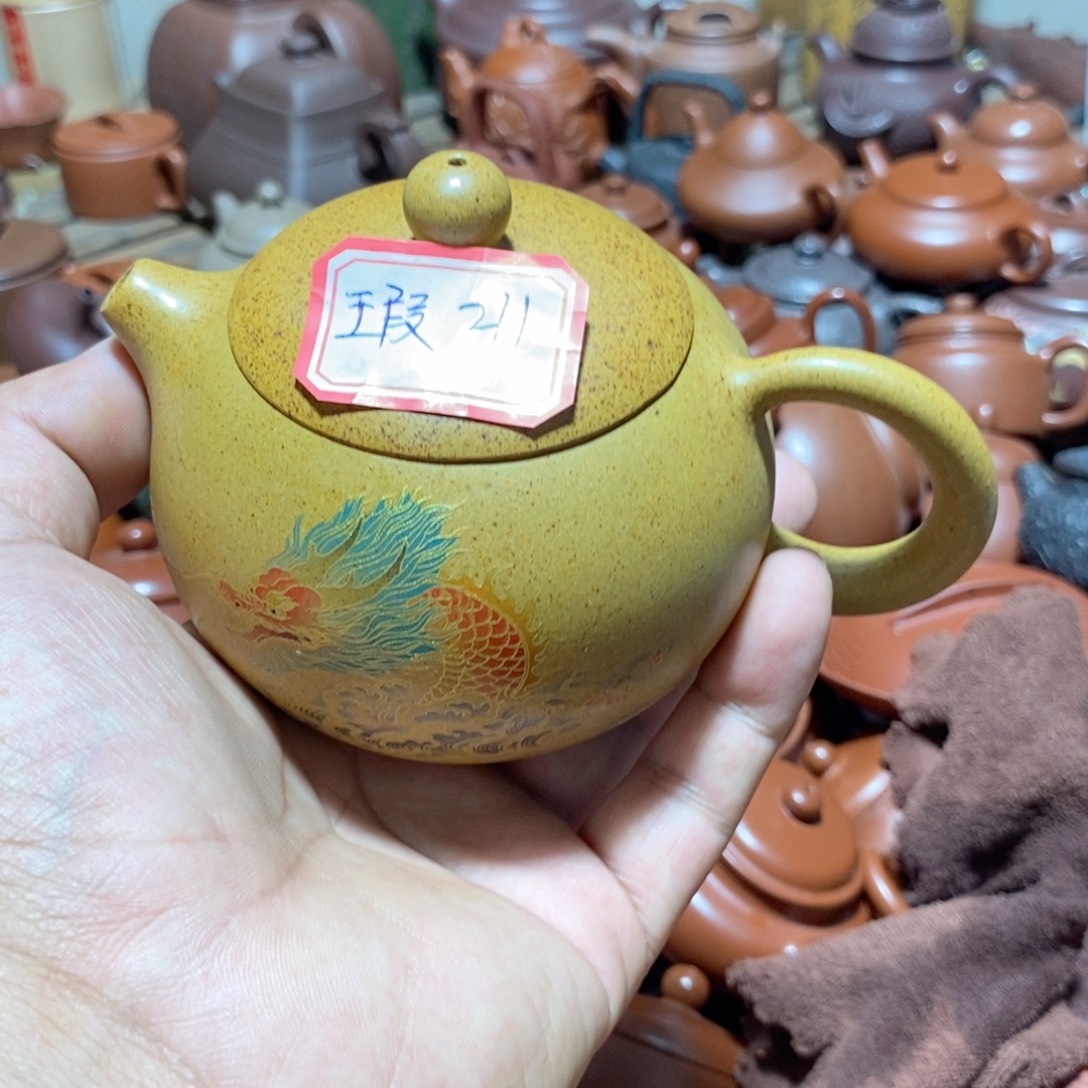 紫砂茶壶欢迎各位光临惠顾