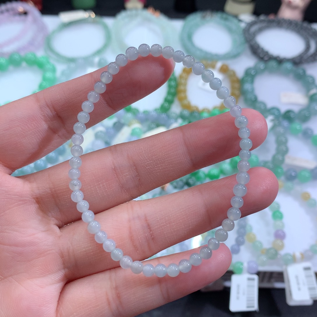 翡翠手链未镶嵌天然