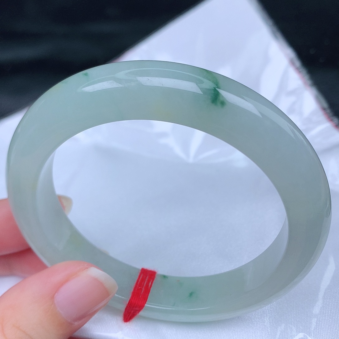 未镶嵌手镯翡翠大*天然