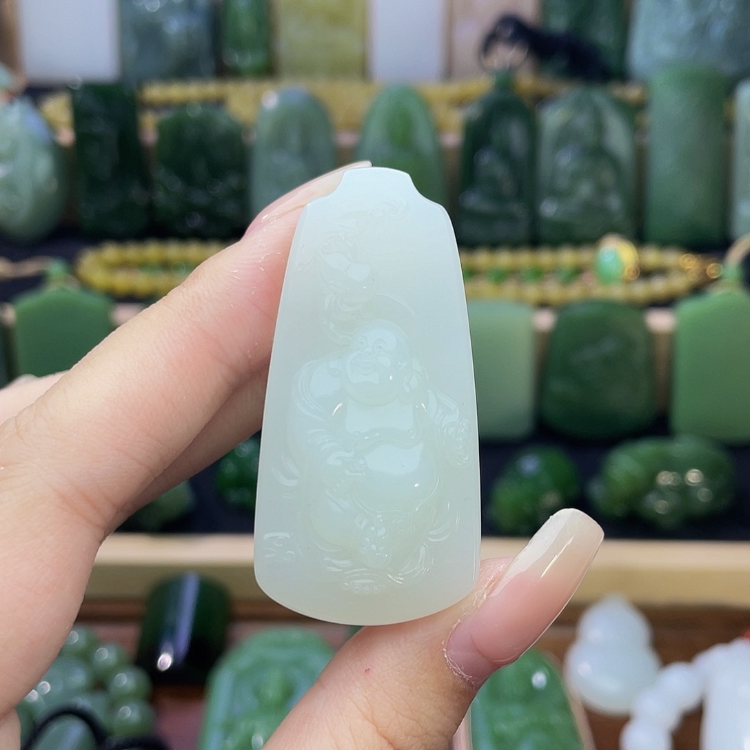 和田玉未镶嵌颈饰白玉·佛公