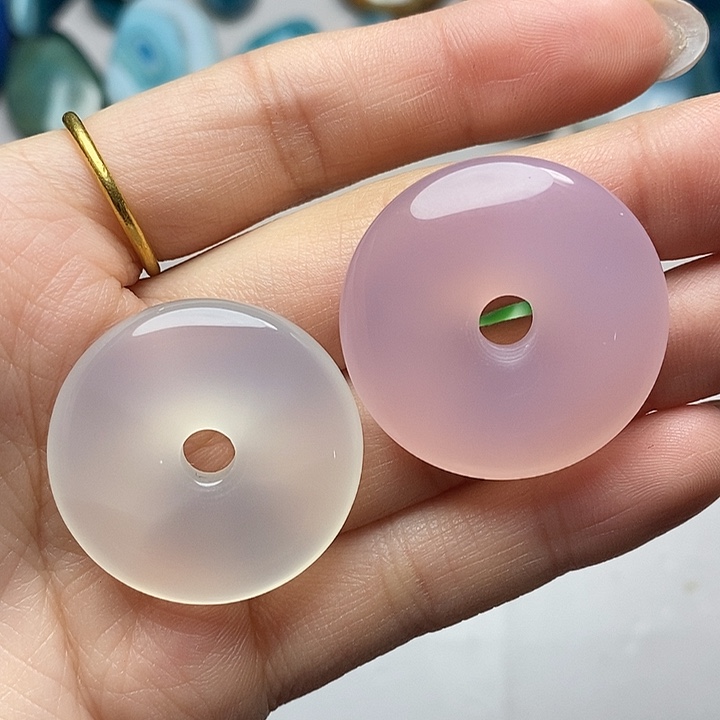 西****玛瑙/玉髓未镶嵌吊坠(不含链)