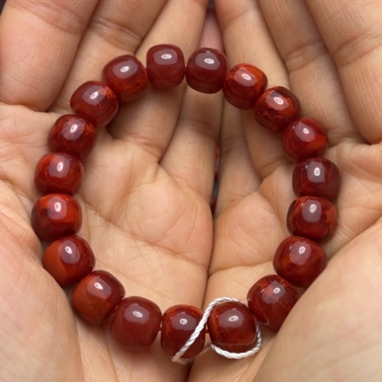南红玛瑙手串10.9多样性发1未镶嵌