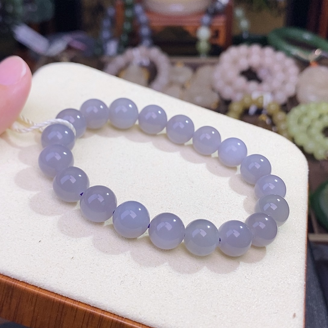 和田玉未镶嵌烟紫珠串清货价约10MM