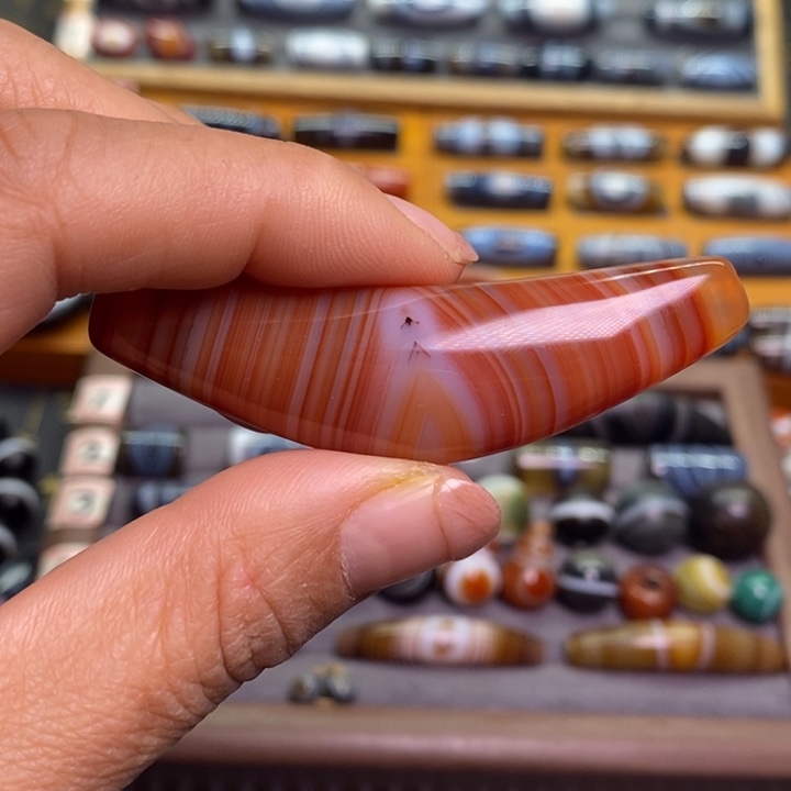 未镶嵌玛瑙/玉髓珠宝半成品大**墩