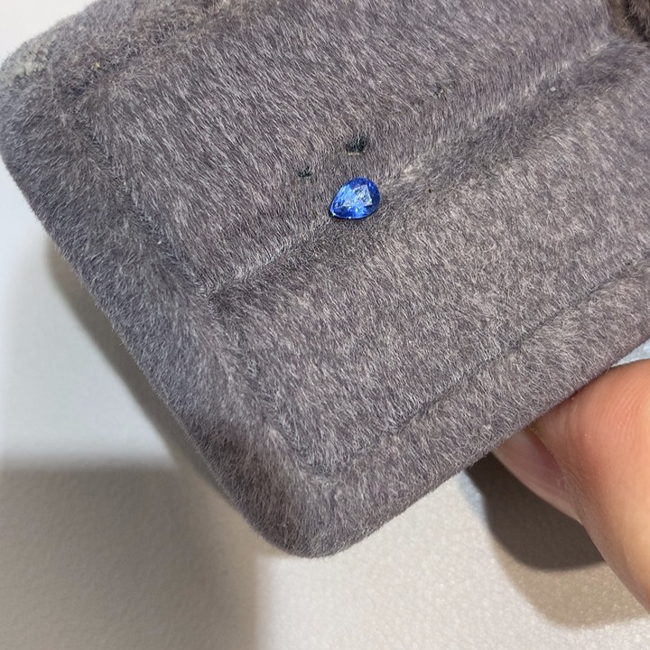 蓝宝石裸石未镶嵌0.27克拉