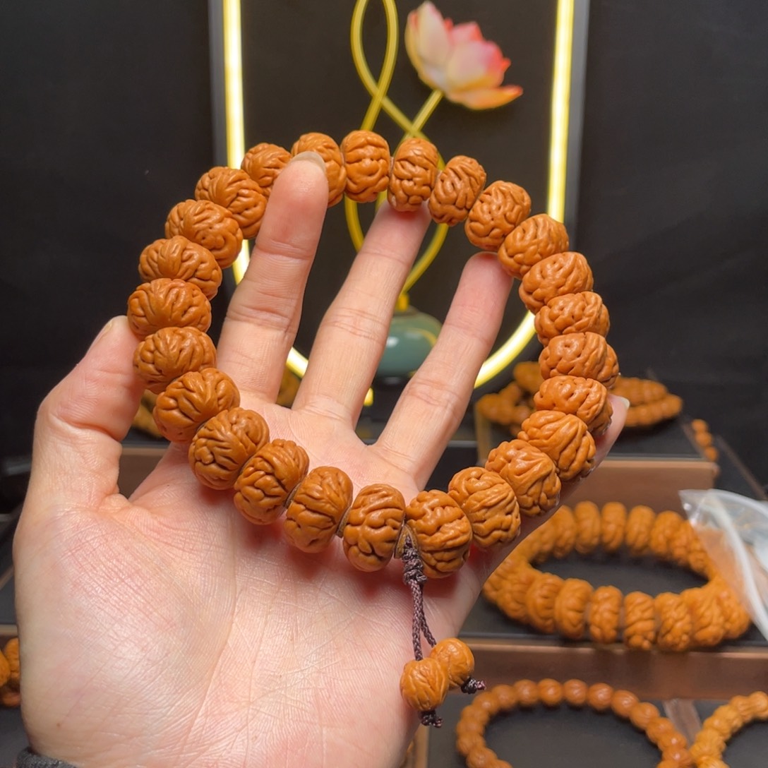 手串桃核龙纹桃核肌肉纹