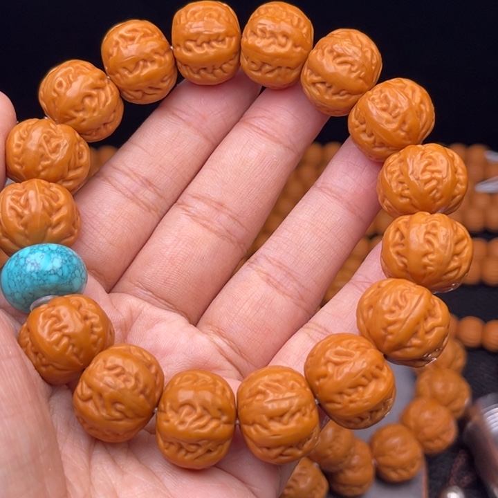 猴头核桃吊坠18麻花串绿