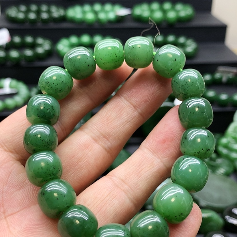 【闪购商品】未镶嵌和田玉（碧玉）手链