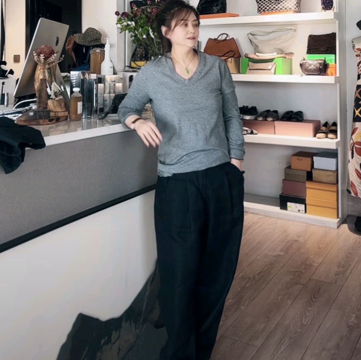 娜迪亚时尚百搭黑色麻裤