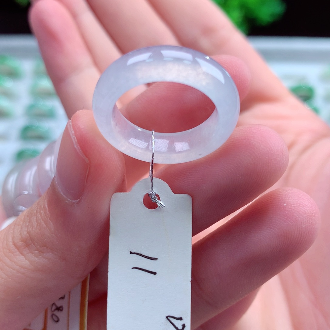 未镶嵌戒指翡翠I****a天然