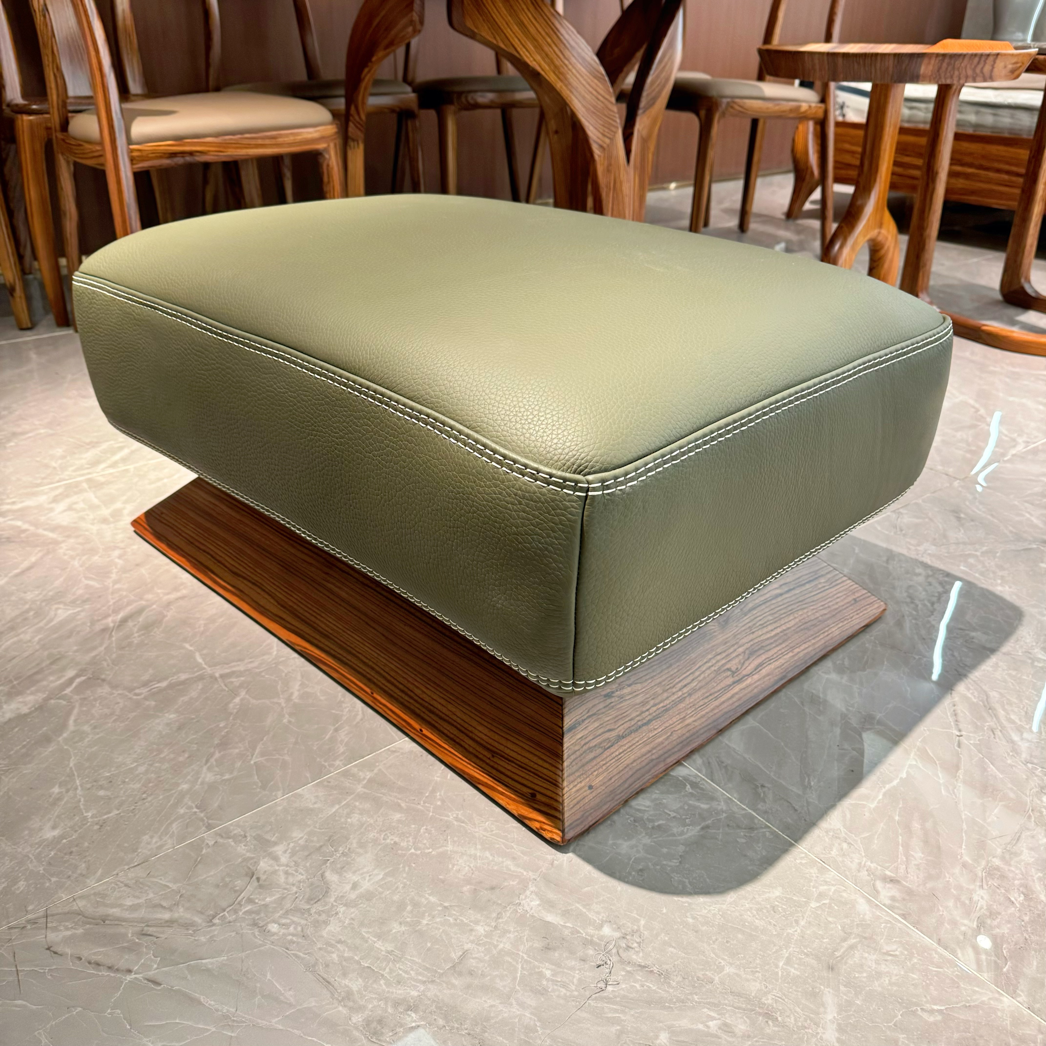 展厅清样 脚踏大乌金木沙发凳 特价样品不退换