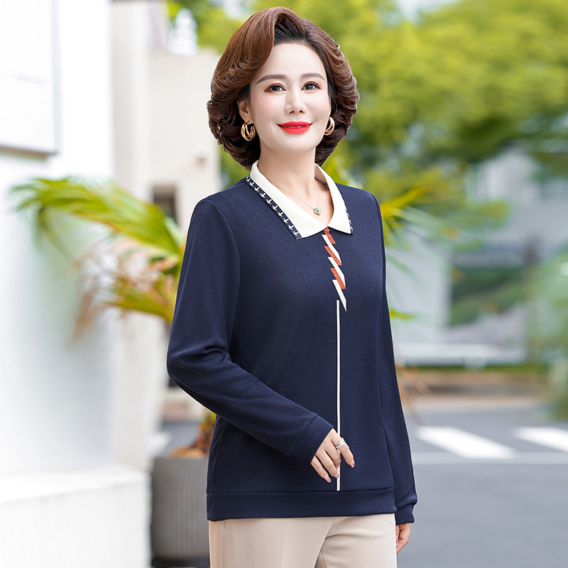 妈妈秋装新款长袖T恤打底中老年春秋翻领洋气针织上衣减龄小衫