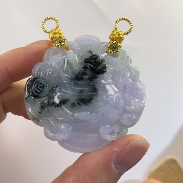 翡翠吊坠(赠链)未镶嵌代编织