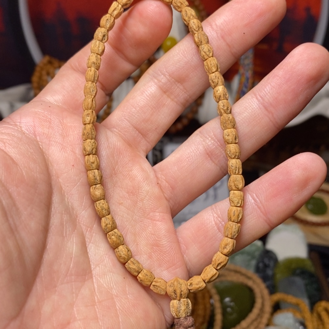 狗***剩柏香籽/百香籽手串