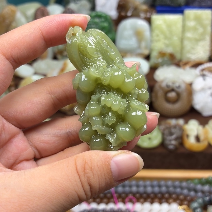 财***～颈饰未镶嵌和田玉