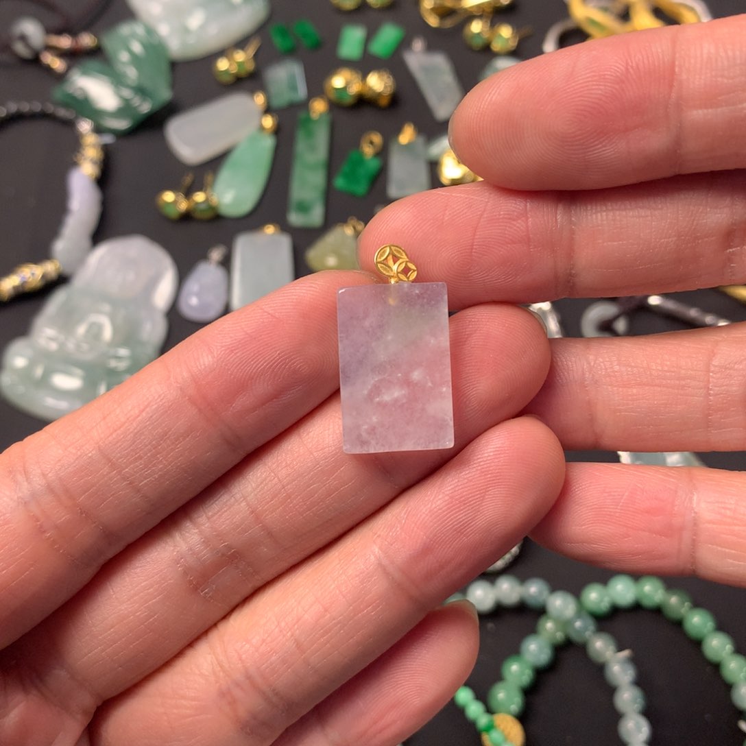 翡翠吊坠(不含链)18K金镶嵌