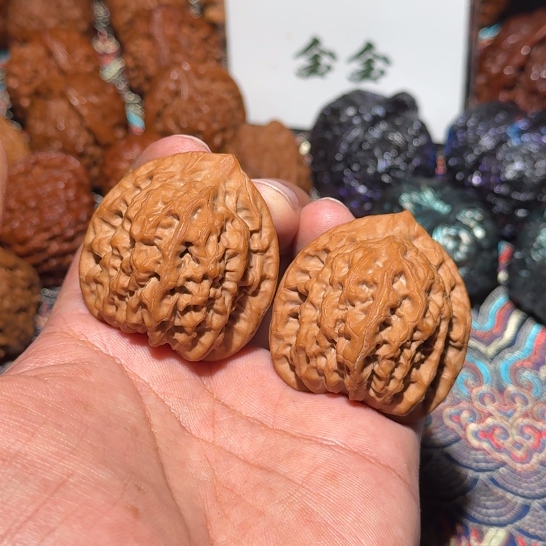 把件核桃1262蓟县佛肚，尺寸41 38 42