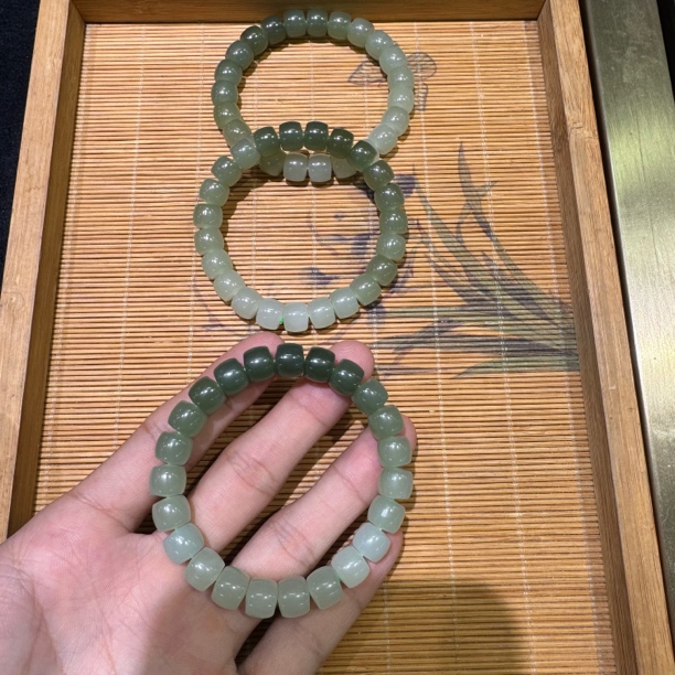 和田玉青海料直切工艺湖水绿渐变珠子大小8x10多样性拍一发一