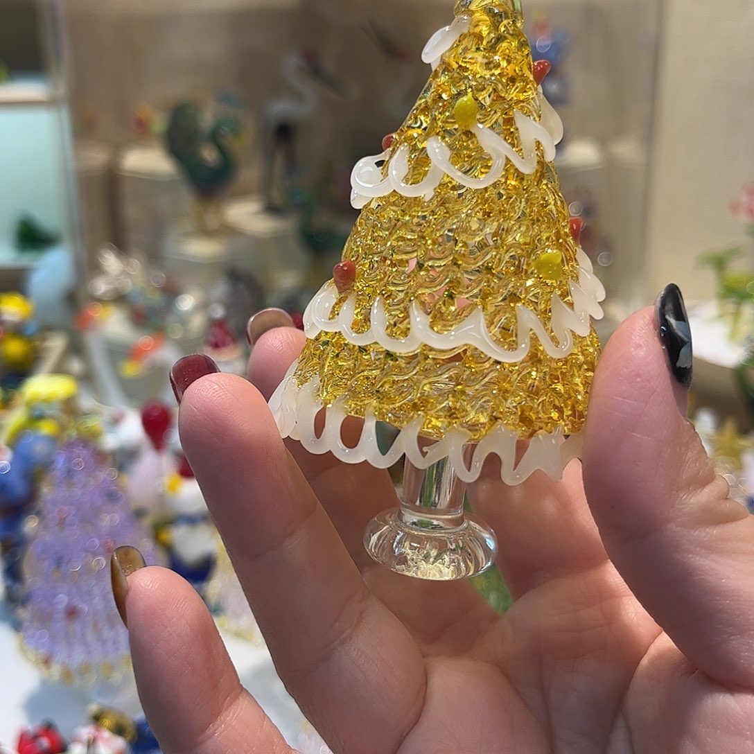 红****琉璃手工艺品不转