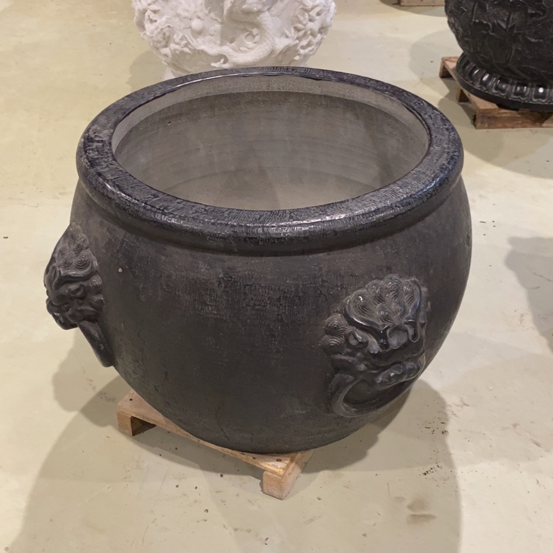 用***8石材青石1米2大缸不管卸车安装