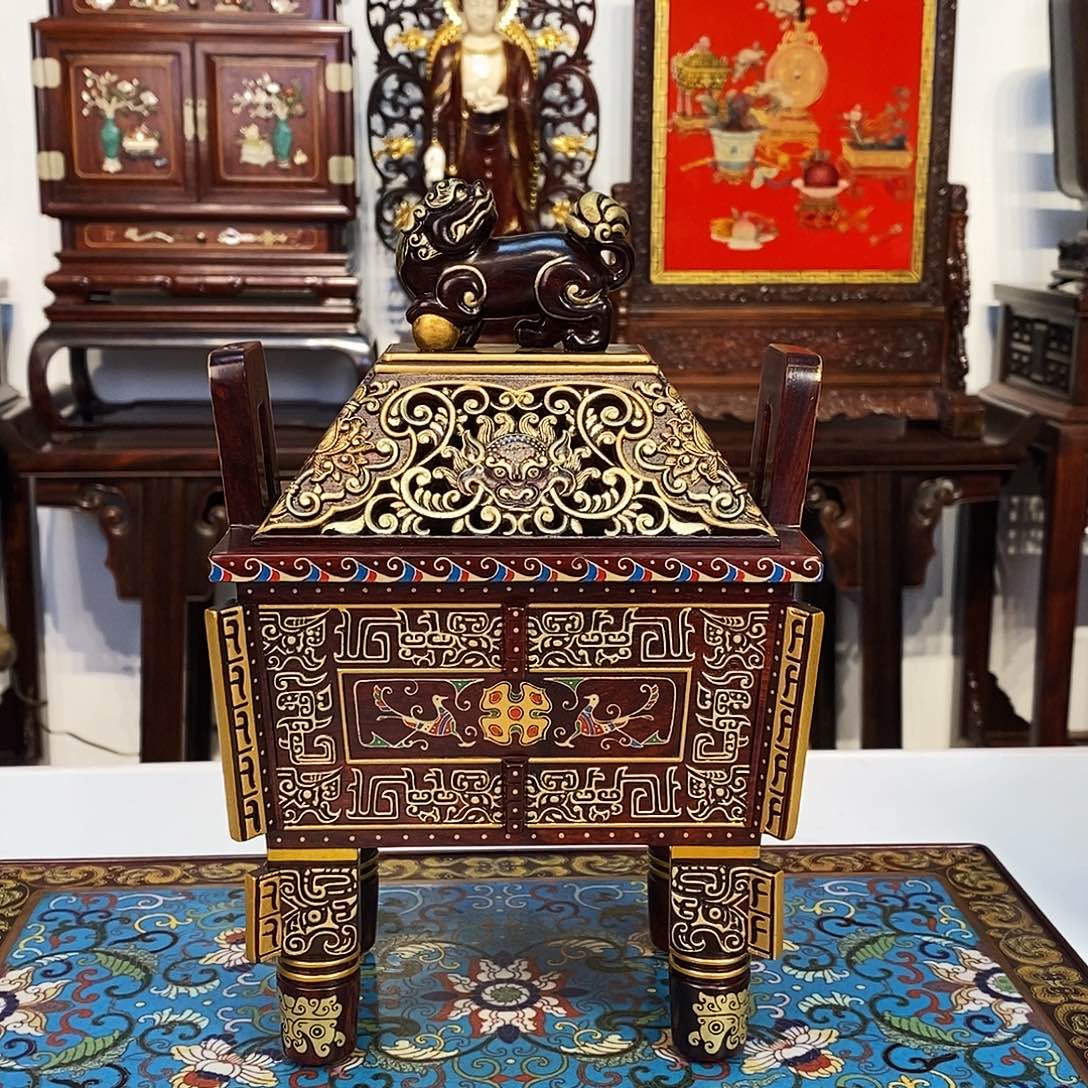 紫檀木类成套家具小叶紫檀香炉