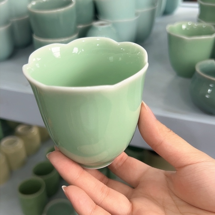 青瓷小米茶器龙泉青瓷