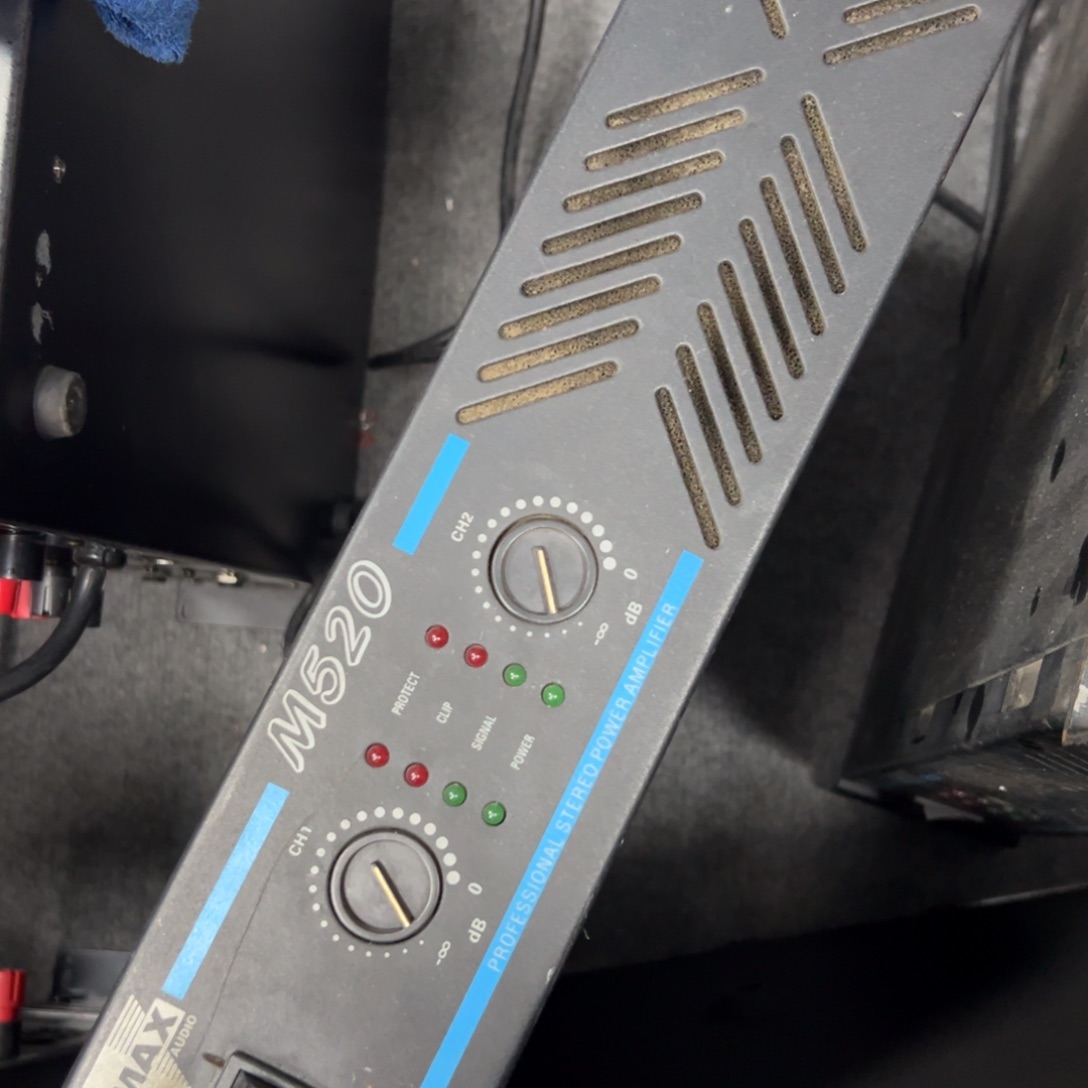 【闪购商品】8新盲盒功放一台，不包邮