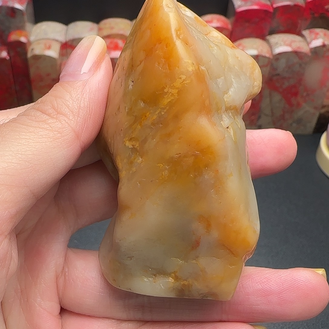 昌化石昌化鸡血石