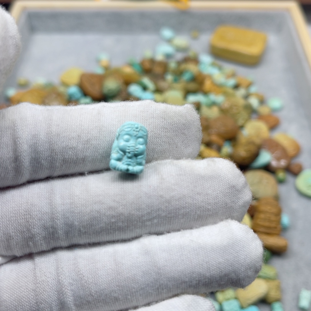 绿松石挂件未镶嵌