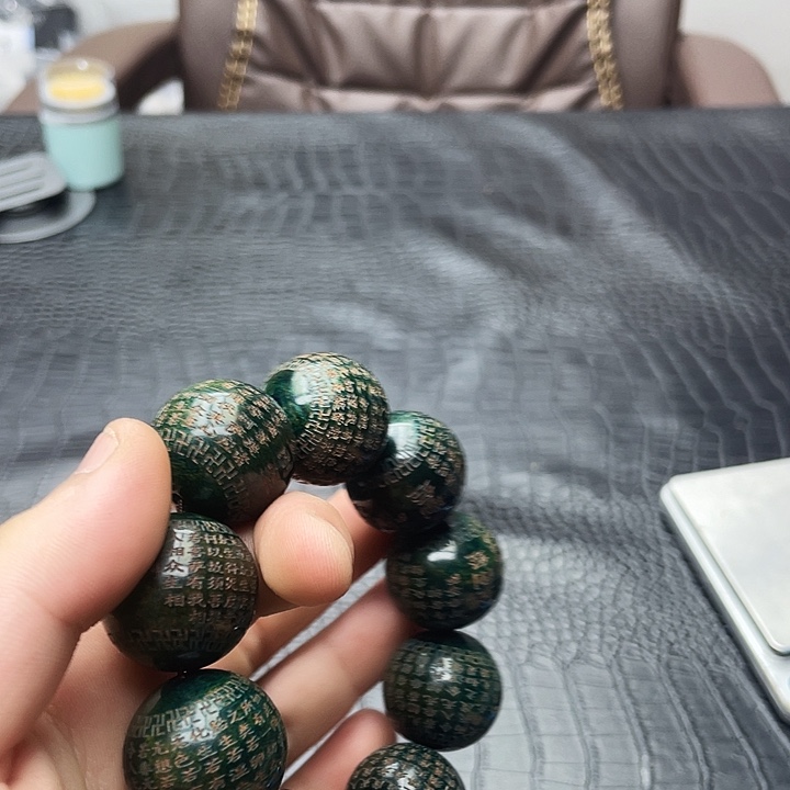 大叶紫檀（黑酸枝木类）5555