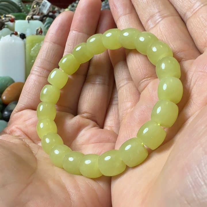 和田玉未镶嵌颈饰若羌鸡油黄10