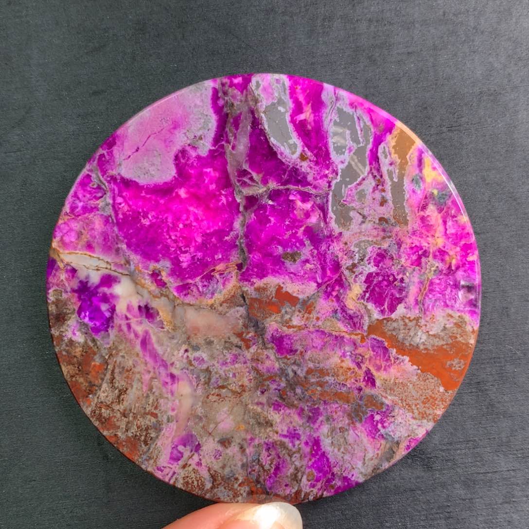 苏纪石（舒俱来）桃红圆牌未镶嵌