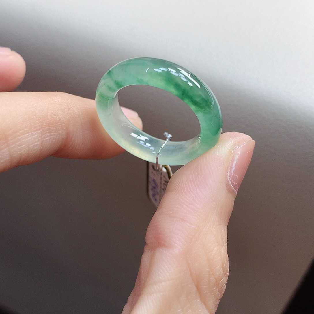 翡翠戒指未镶嵌14-15号