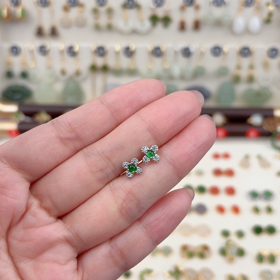 银S925镶嵌翡翠耳饰