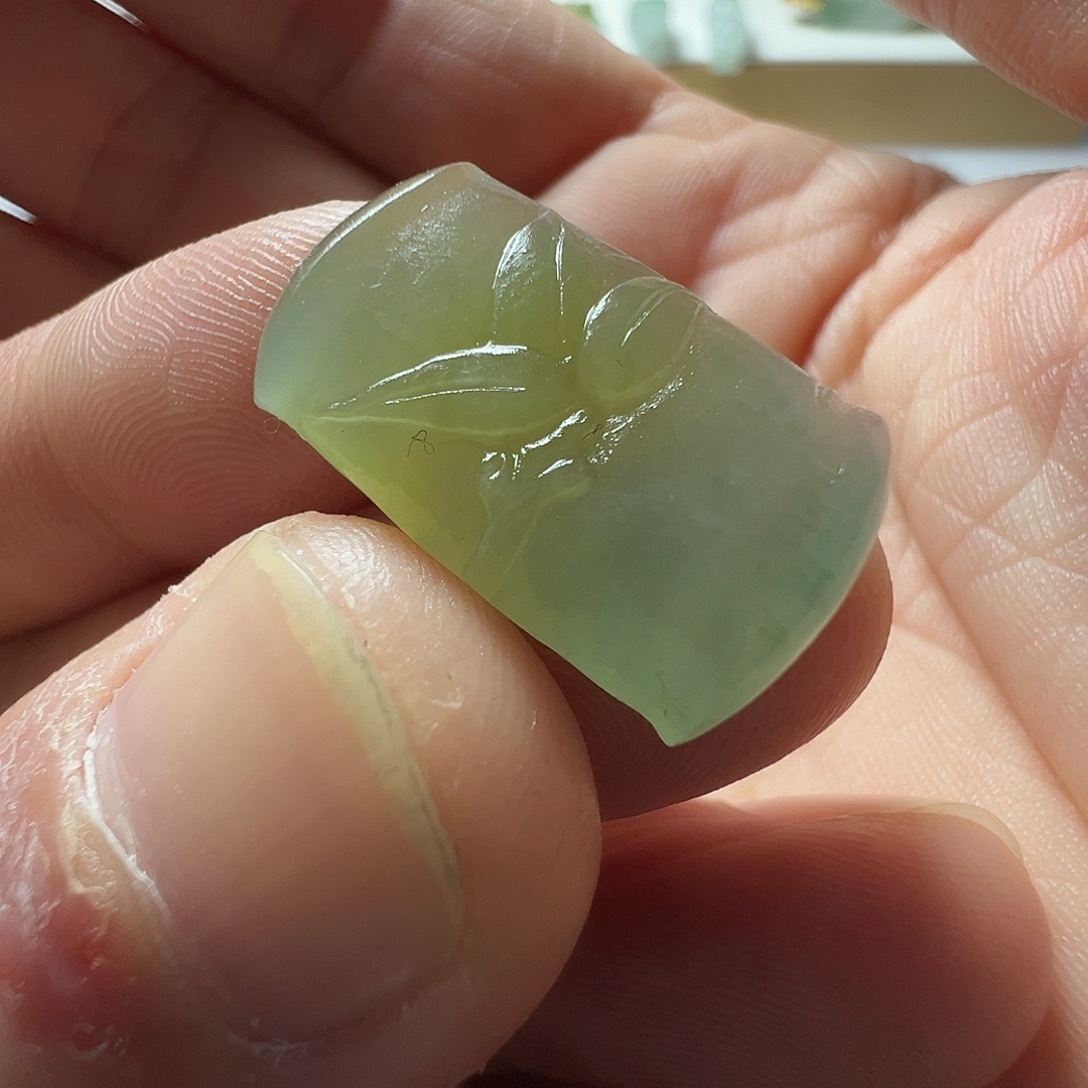 定制翡翠未镶嵌竹节