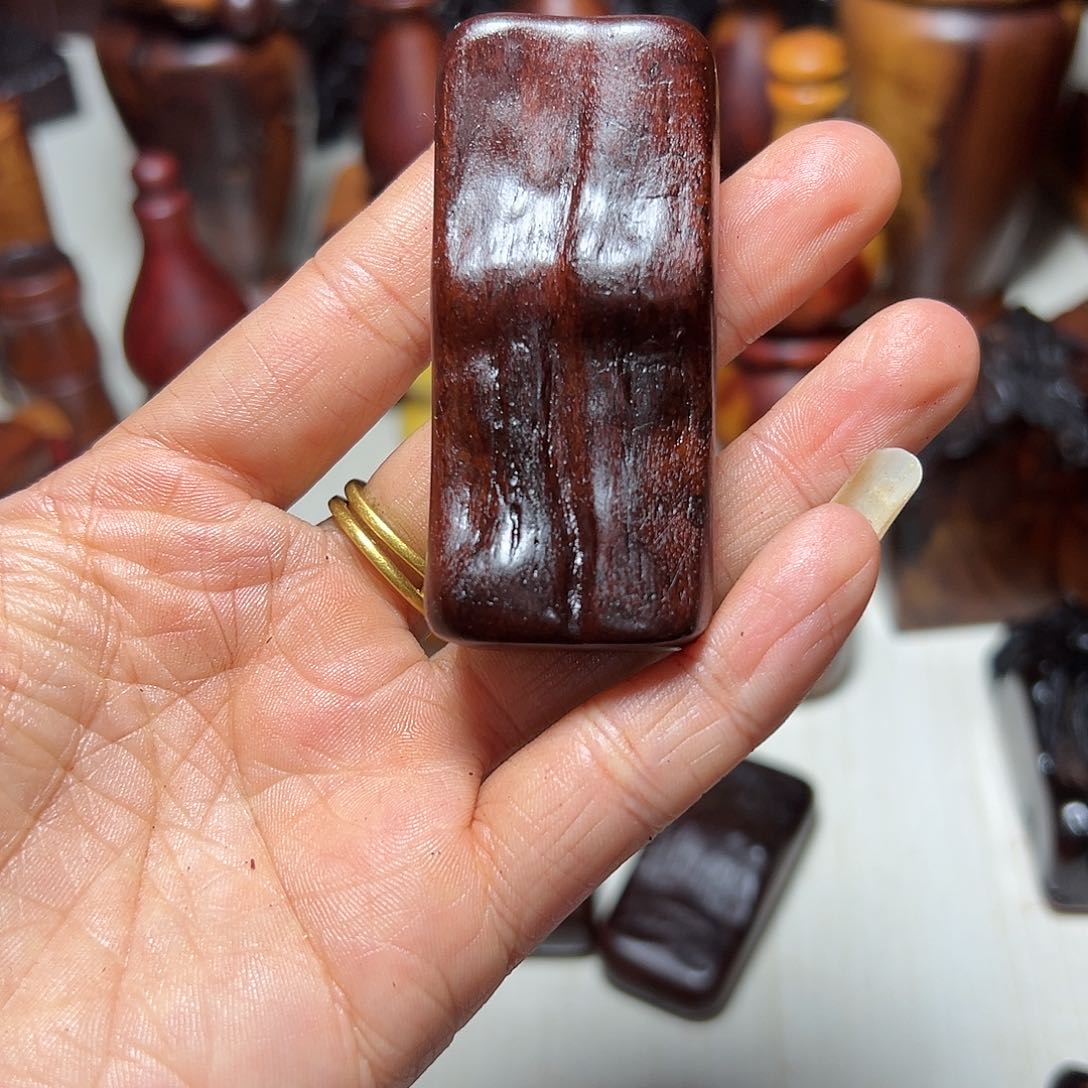 枣木开*直播间默认截图