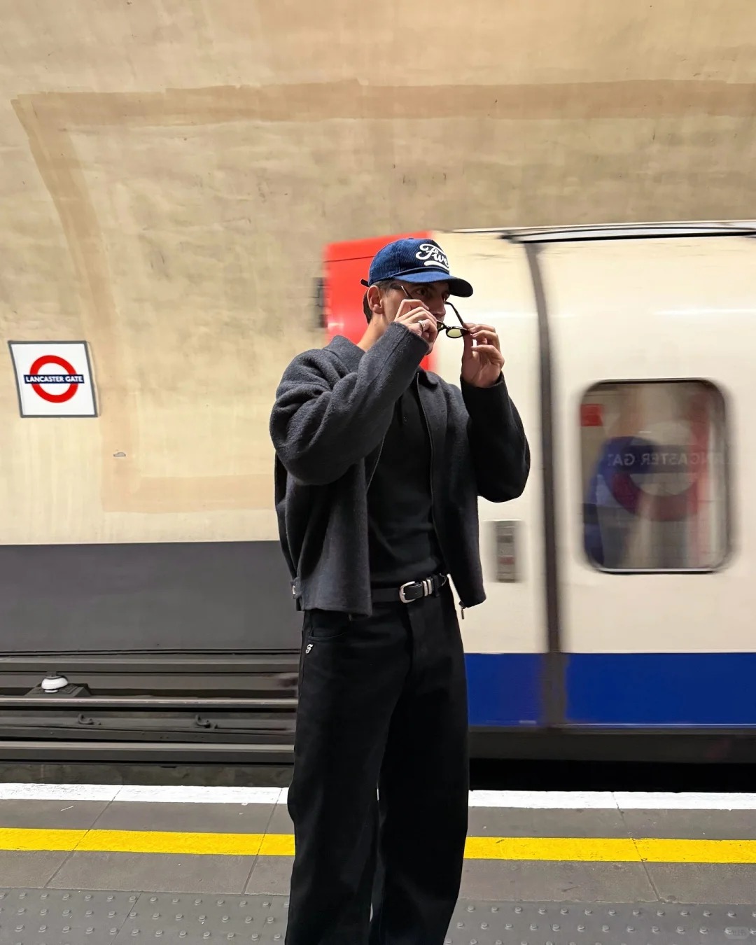 理巷精选一号19-39链接 男女同款 潮流穿搭服饰（默认微瑕）