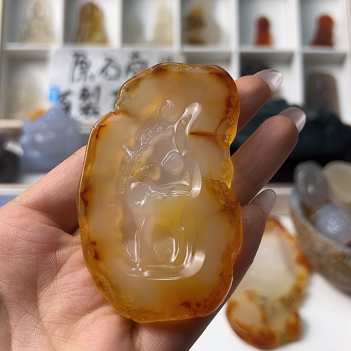 玛瑙/玉髓颈饰合金