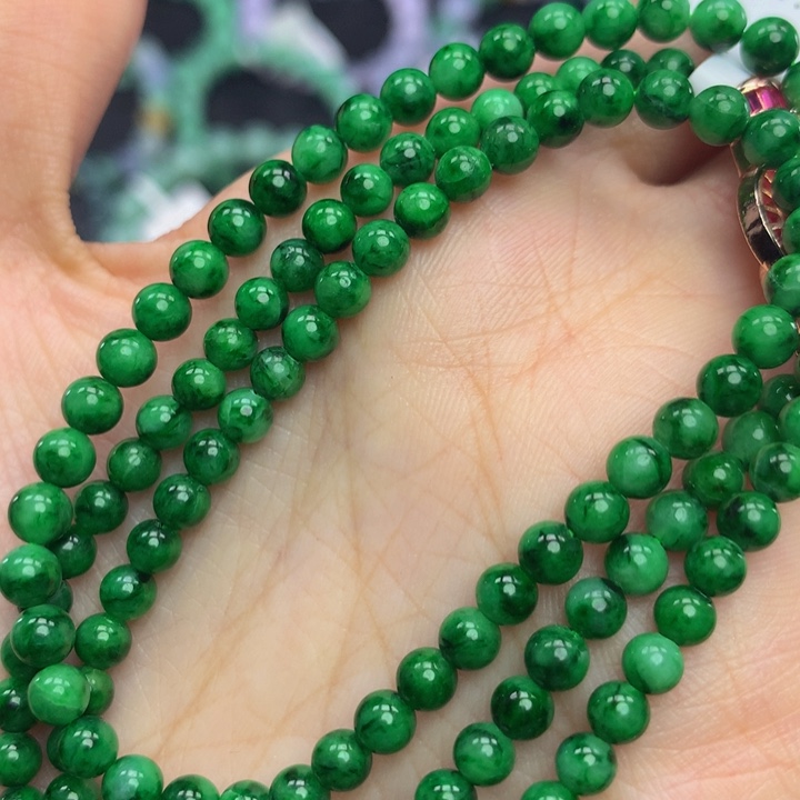 翡翠手链未镶嵌翡翠