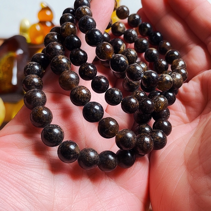 琥珀未镶嵌裸石手串