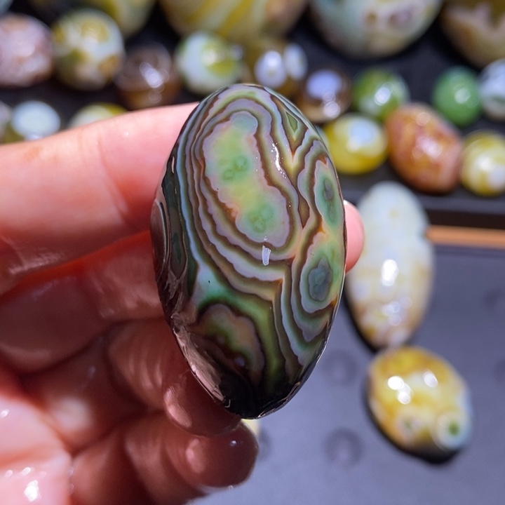 未镶嵌玛瑙/玉髓珠宝半成品154