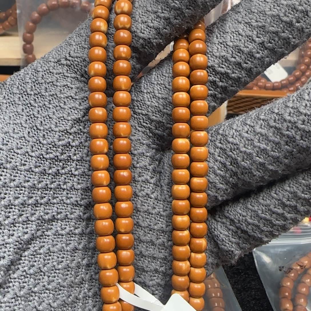 手串橄榄核老挝脖挂微花微白5.8福利