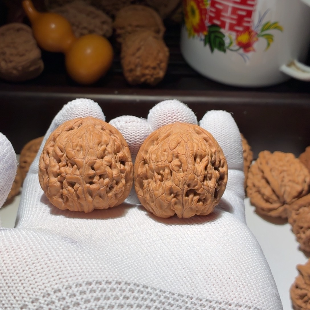 梵****吊坠文玩核桃狻猊