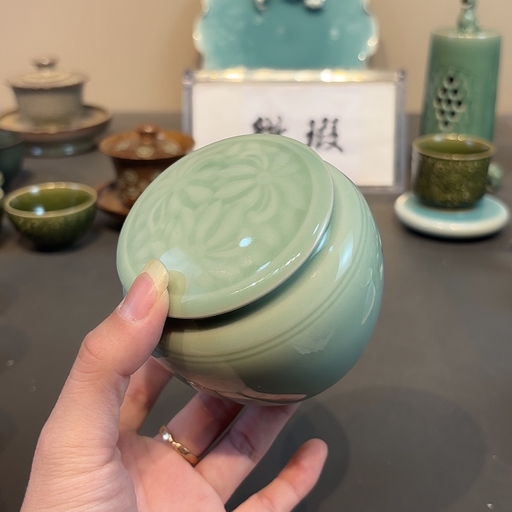 瓷片青瓷青瓷青瓷青春